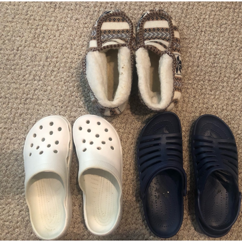 Croc like slides 1 blue sz 10 1 white sz 8 slippers sz large used
